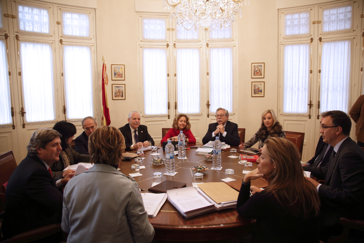 Foto de arquivo dunha reunión do Consello Fiscal presidida pola fiscal xeral do Estado, Consuelo Madrigal